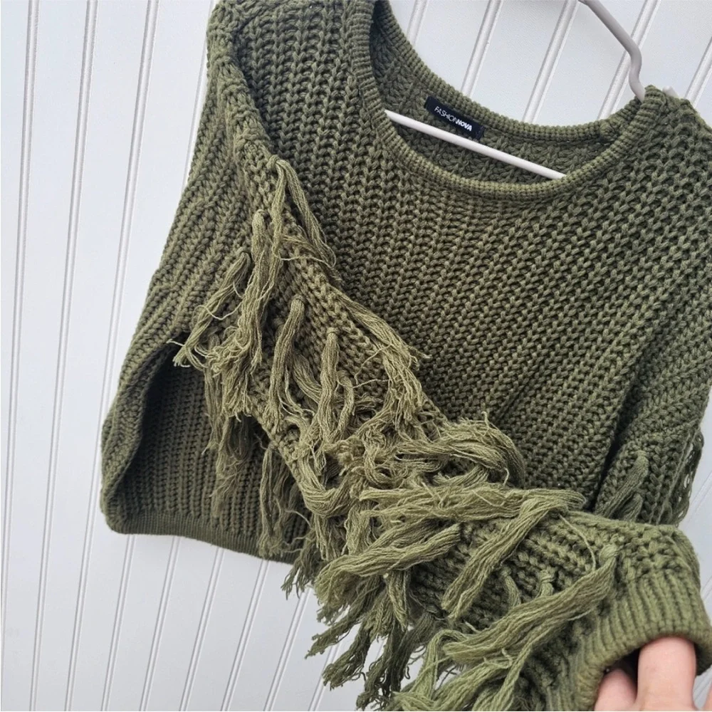 Fashion Nova knit Fringe Sweater_2